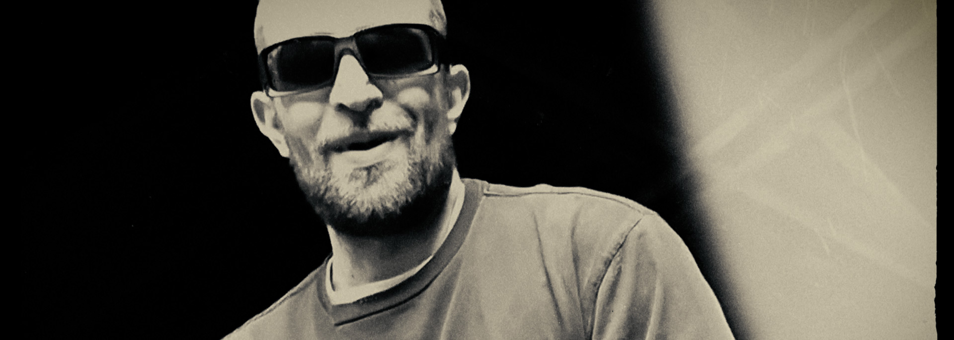 Schritt Einz bei Youtube